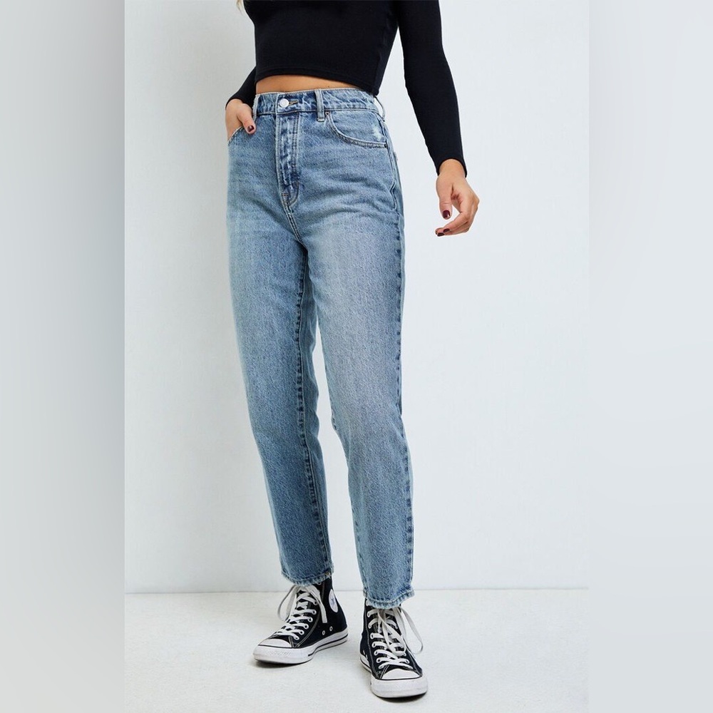 100% Cotton Pacsun Mom Jeans Medium Wash